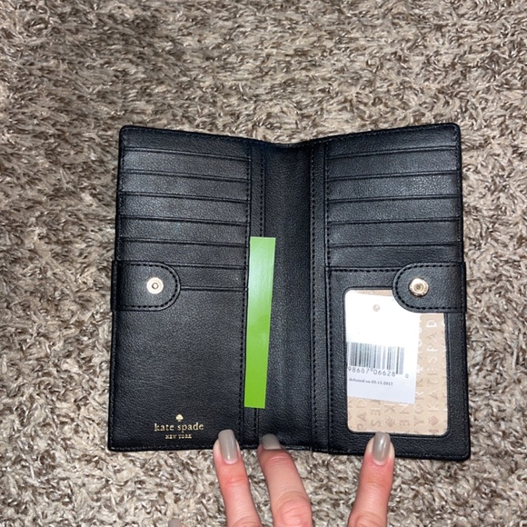 Kate Spade Wallet - Picture 3 of 3